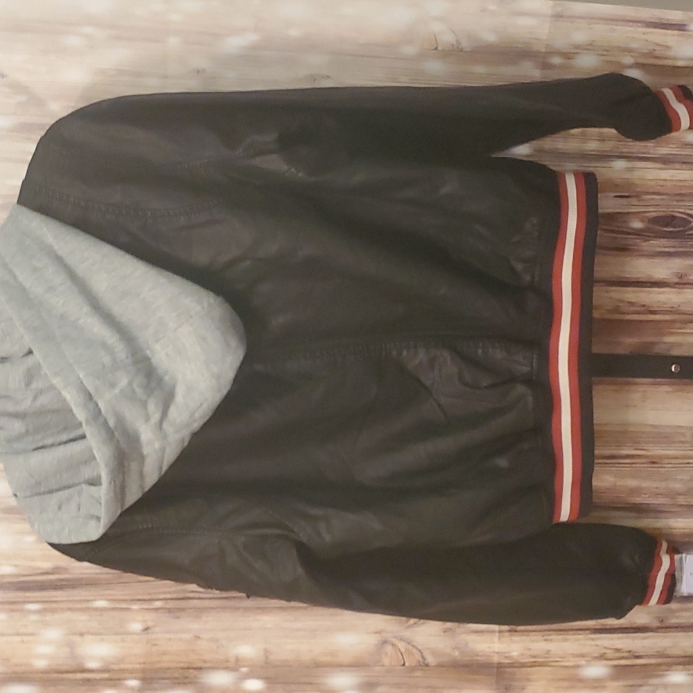 Jacket - Picture 4 of 8
